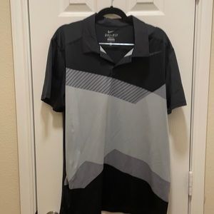 Nike Tennis Shirt